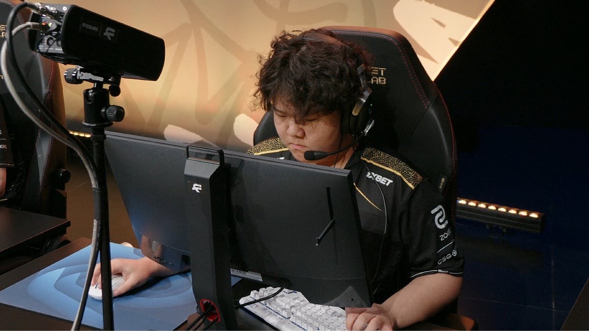 Mzinho From The Mongolz At Fissure Playground 2 Vs G2